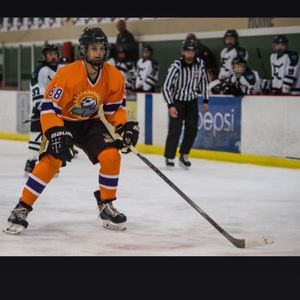 Meet your Posher, Derrick